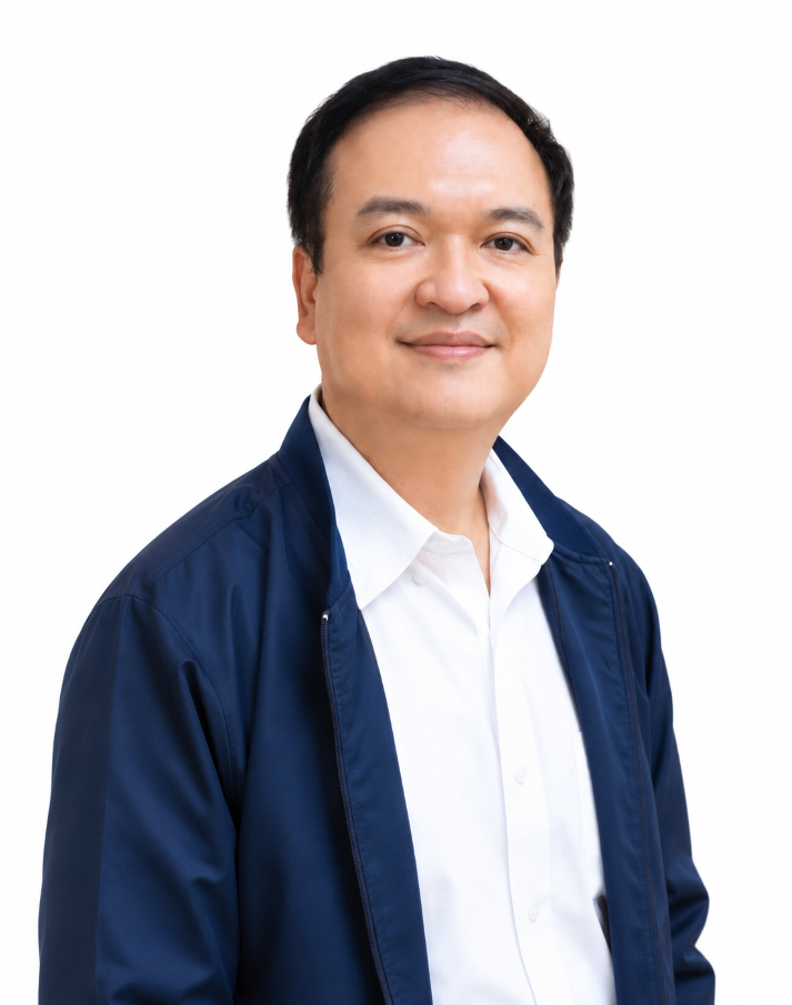 นายปริญญา ถนัดทาง